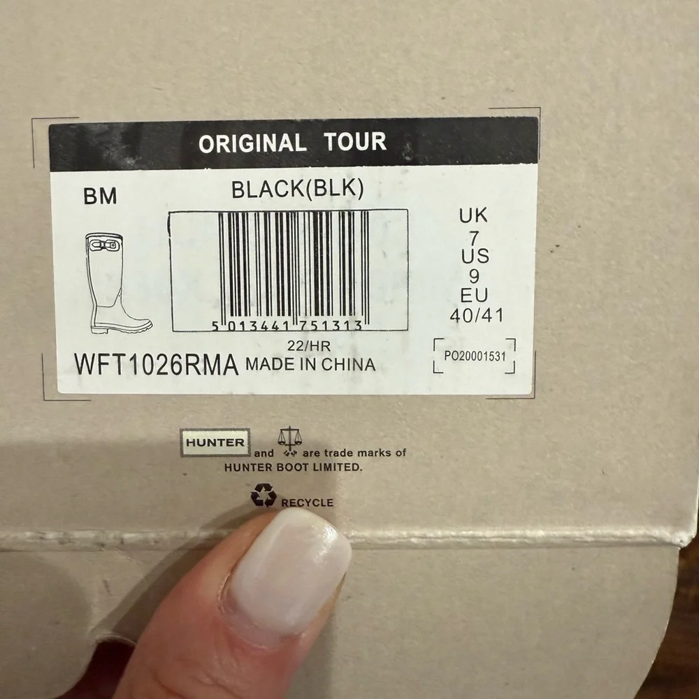 Hunter Original Black Rain Boots - Picture 3 of 4